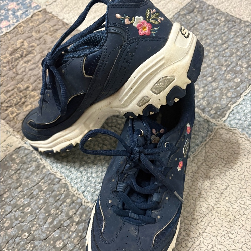 Skechers D’lite’s